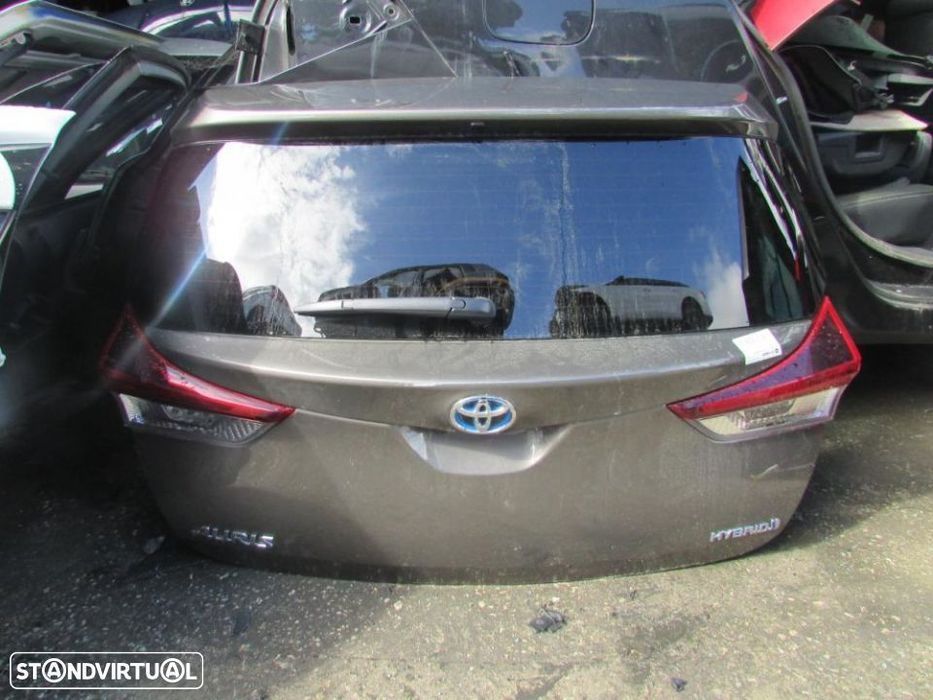 Tampa da mala Toyota Auris do ano 2012