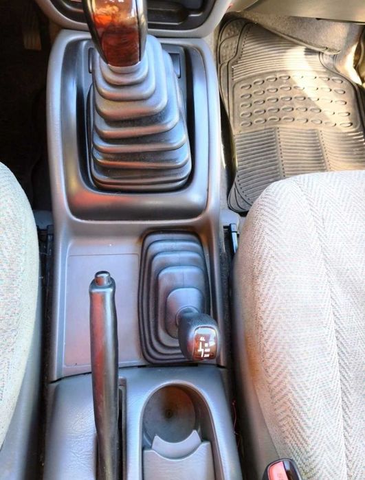 Suzuki Grand Vitara 2.0i 128cv GPL