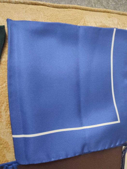 Lenços de bolso da Oficina Mustra