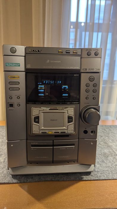 Музичний центр Sony MHC-DP700