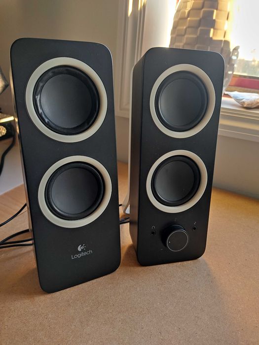 Colunas PC 2.0 Stéreo  Logitech Z200 Preto