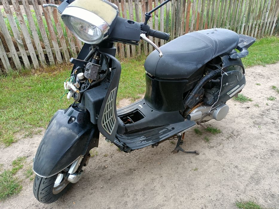 Benzhou retro China na części 125 gy6