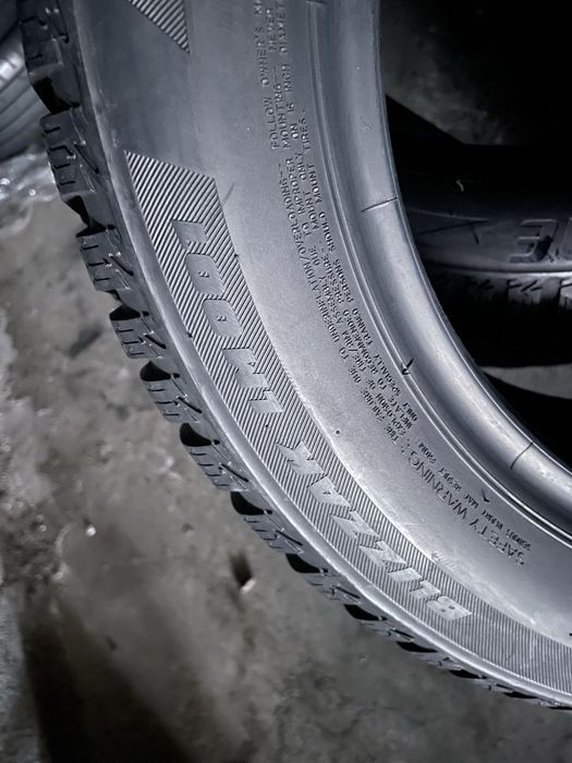 Шини 205/55/16 - 4шт Bridgestone Blizzak LM001 зима