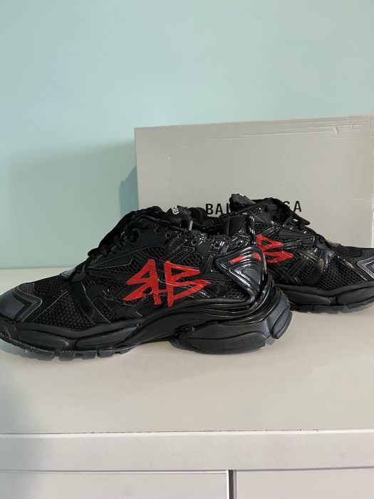 Balenciaga Runner Graffiti Black Red