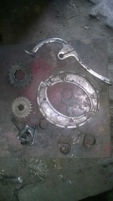 Моторна цеп ІЖ- 4 Зірка задня, Катушки запалювання Лапка перемикання