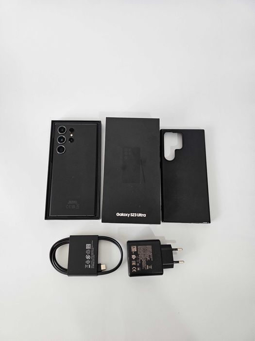 Samsung S23 Ultra 512gb.  Excelente.