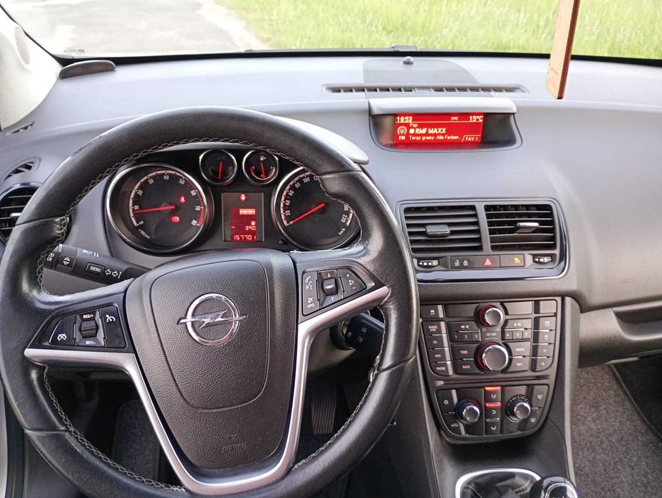 Opel Meriva B 2014/2015 facelift, 1.4T 120 kM, 157700 km