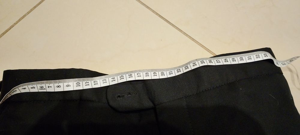 Spodnie czarne smokingowe 176/84pas