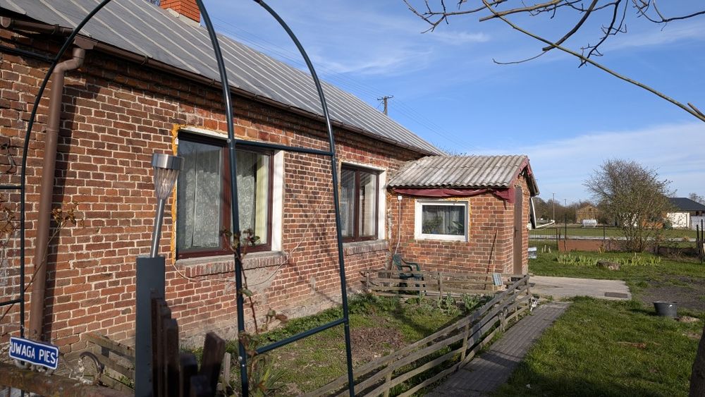 Sprzedam siedlisko, dom z gruntami rolnymi