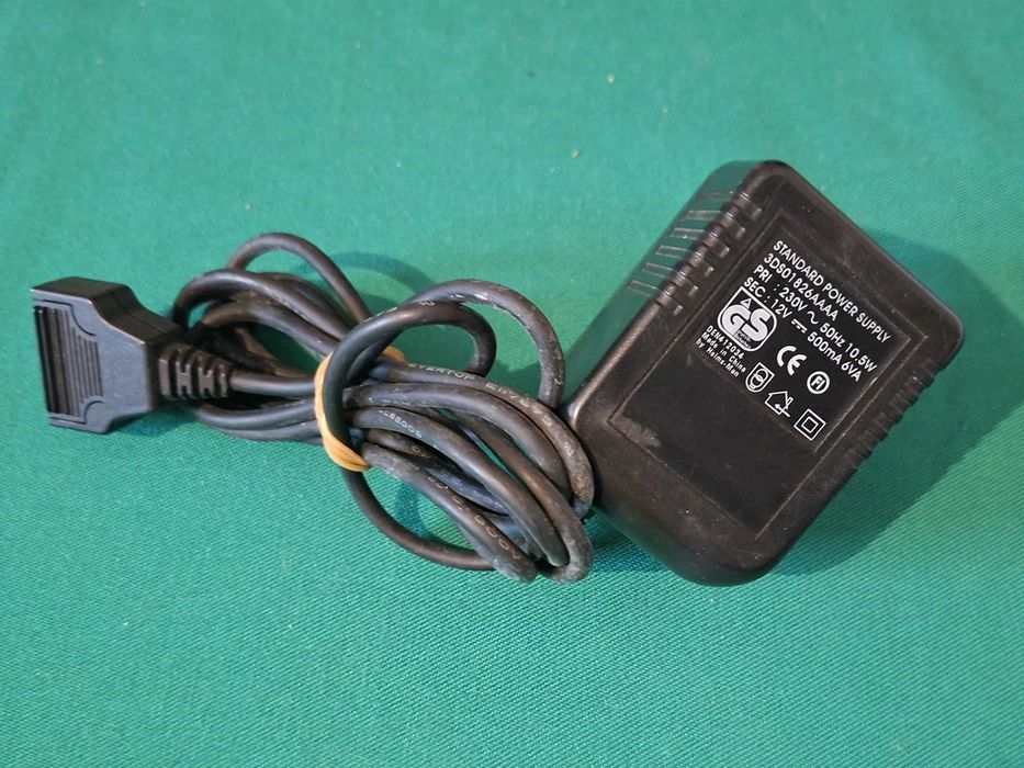 Carregador antigo para Telemovel Alcatel One Touch Easy