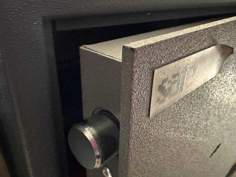 Ремонт авто замків Виготовлення авто ключів Відкриття замків