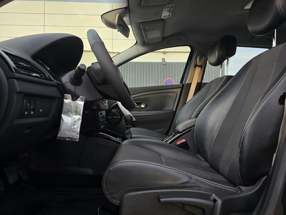 Renault Megane1,5 Dci Break Boss M6  GPS 3999