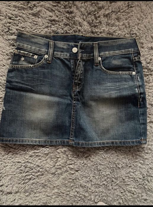 Sprzedam spodnice mini LEVI’S