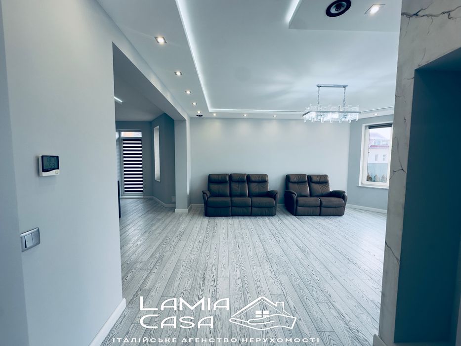 Продаж VIP будинку у престижному районі