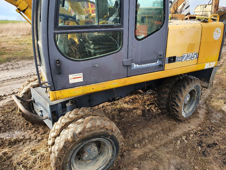 koparka furukawa ls 725 silnik cummins 3.9 pompa linde łożyskoobrotu