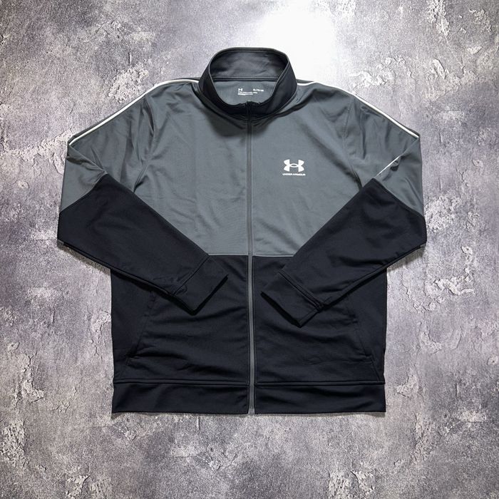 Under Armour спортивна кофта XL розмір оригінал