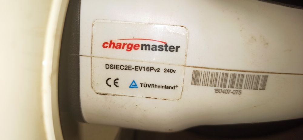 Зарядне до електроавтомобіля