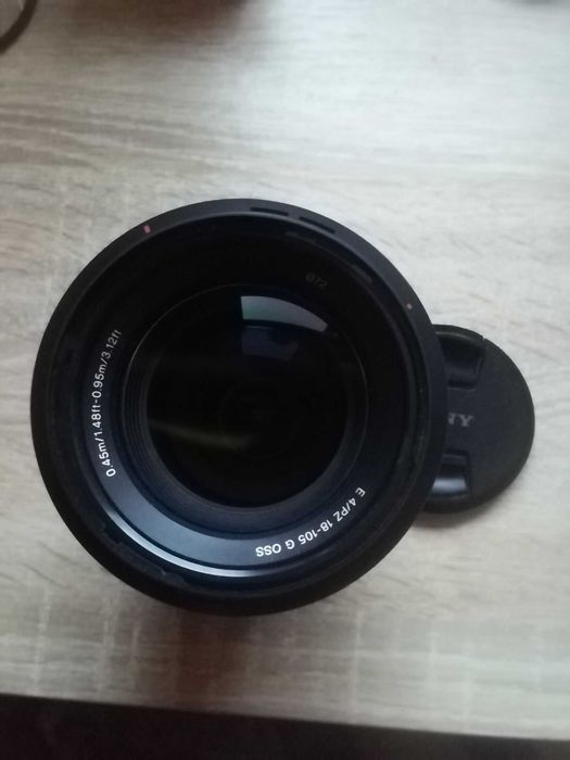 Sony E 18-105 mm f/4 G OSS