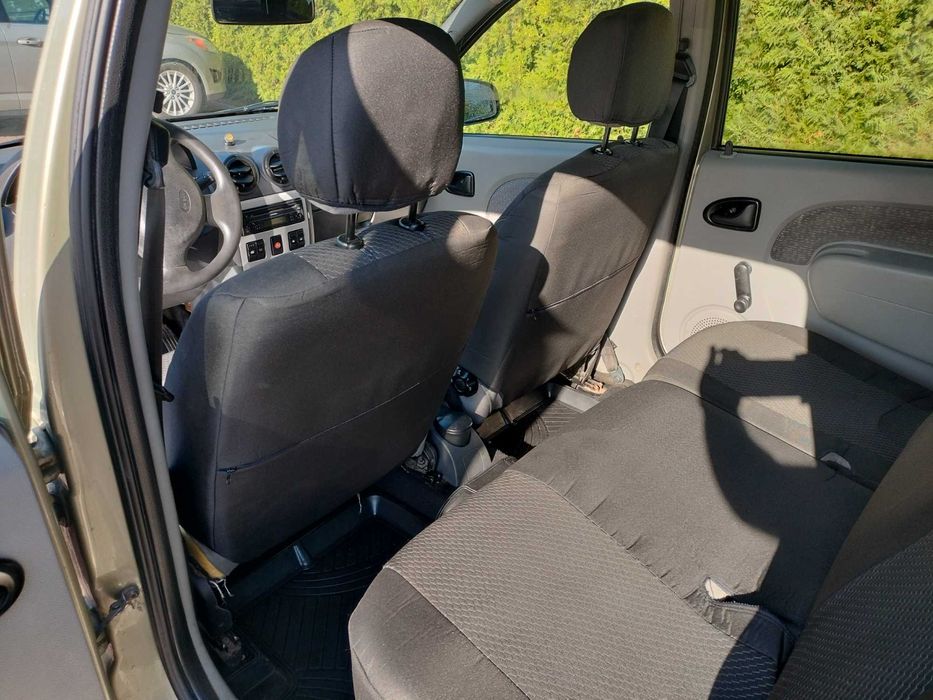 Dacia Logan MCV 2008 р 1,6 - 8 кл