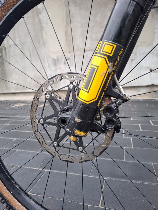 Mondraker Superfoxy - Ohlins, Hope, (Trek, YT, Orbea, Canyon)