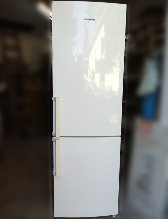 Lodówka Samsung wysokość 185cm