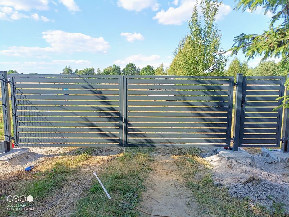 Brama palisadowa dwuskrzydłowa 4m plus furtka przesówna