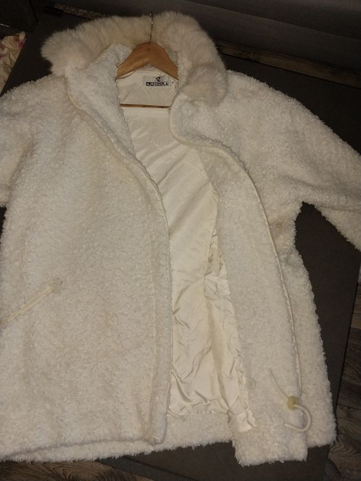 Шубка искуственная женская