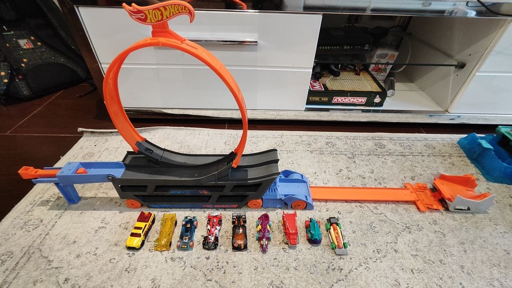 Hot Wheels City Transporter Autek -odbiór osobisty
