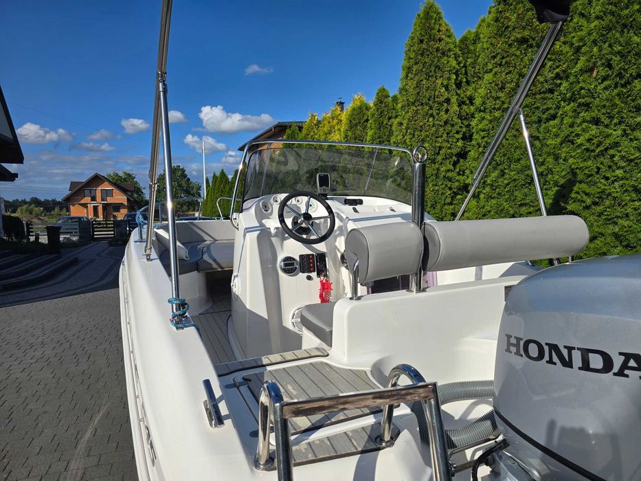 Łódź motorowa AQUALINE 545