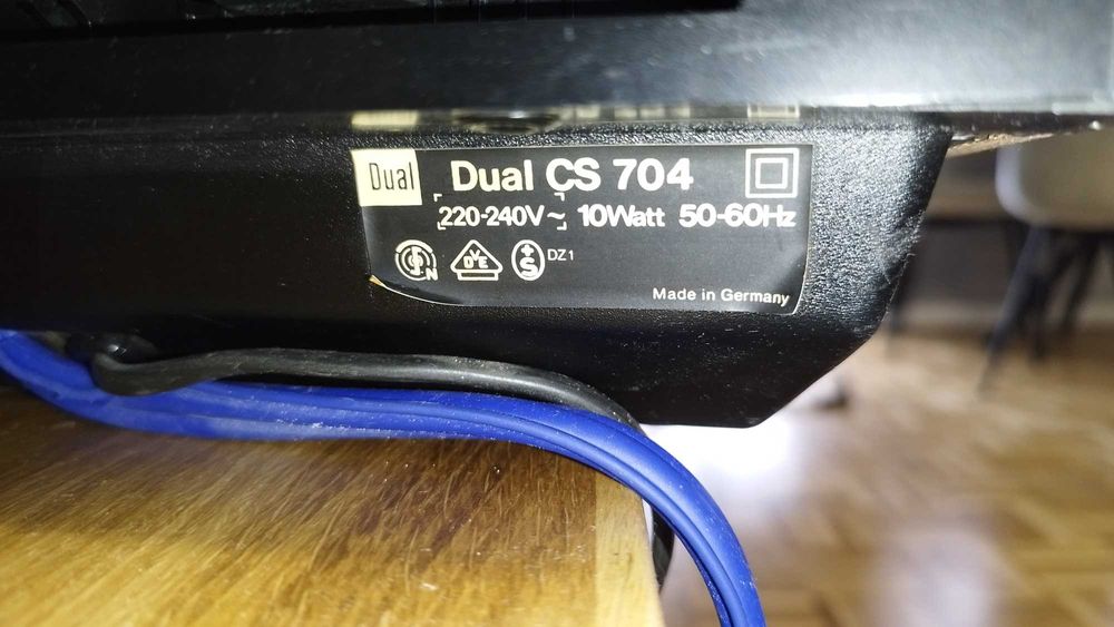 Gramofon Dual 704 + wkładka Ortofon 2M Blue. Dual CS 704
