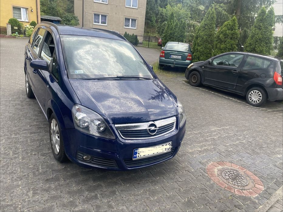 Opel Zafira B 1.9d 120KM6 biegów•pewna •7 osób •ładna •