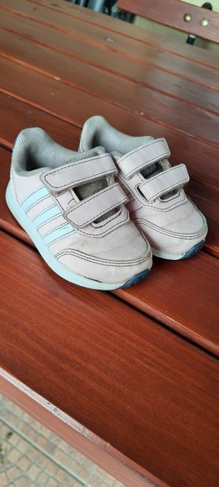 Adidasy dla dziewczynki