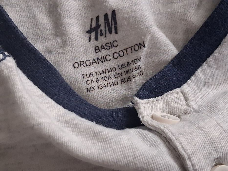 Spodenki i podkoszulka r.134