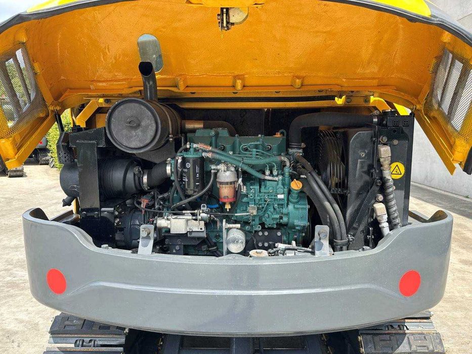 Escavadora Volvo EC60C 2014
