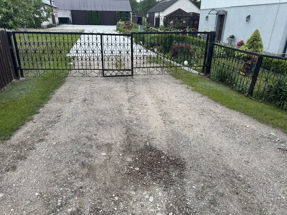 Przęsła metalowe, płot, brama