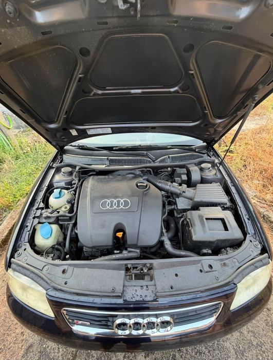 Audi A3 8L 1.6 SR | Bom Estado