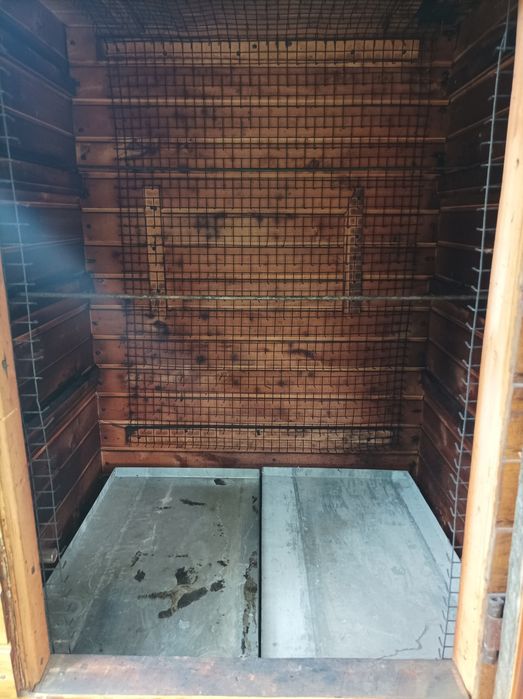 Коптильня холодного та гарячого копчення,