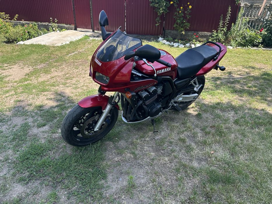 Yamaha FZS 600 гарний стан СРОЧНО