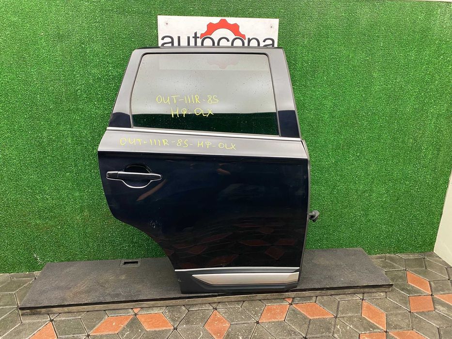 Дверка задня права Mitsubishi Outlander III REST