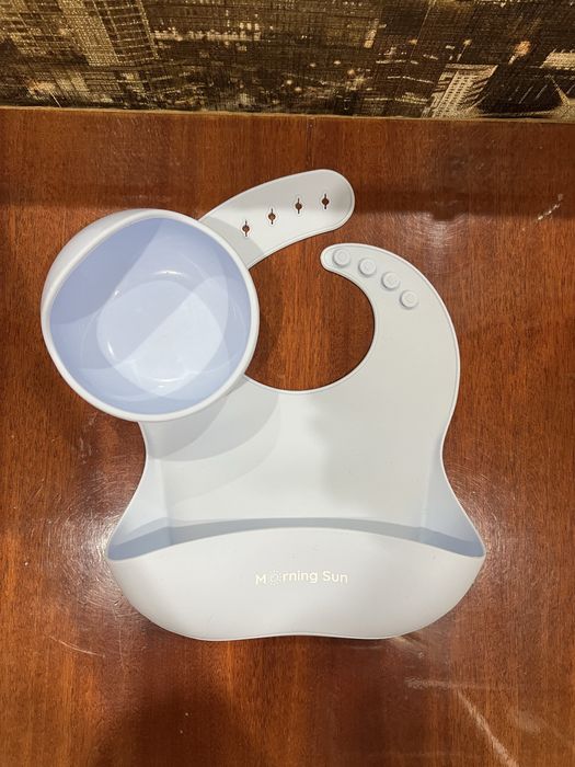 Продам детскую посуду