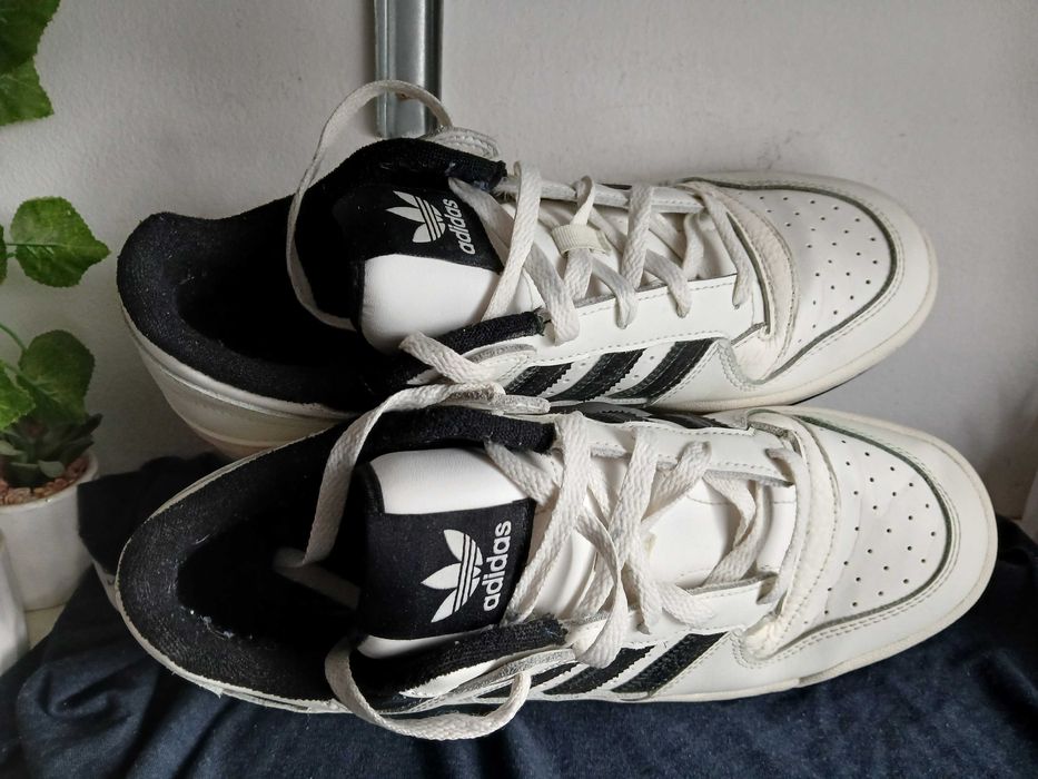 Buty adidas Forum Low CL r. 43