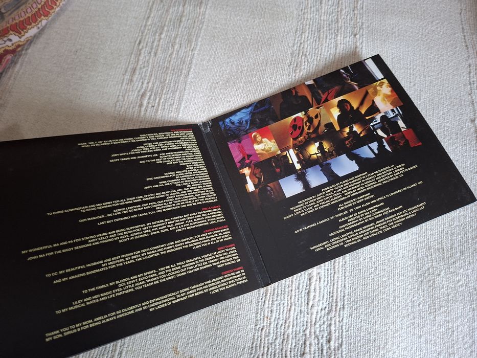 Cd das Warpaint com poster