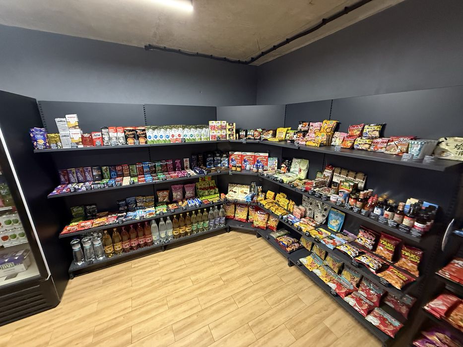 Стелажі торгові темно сірі Hold