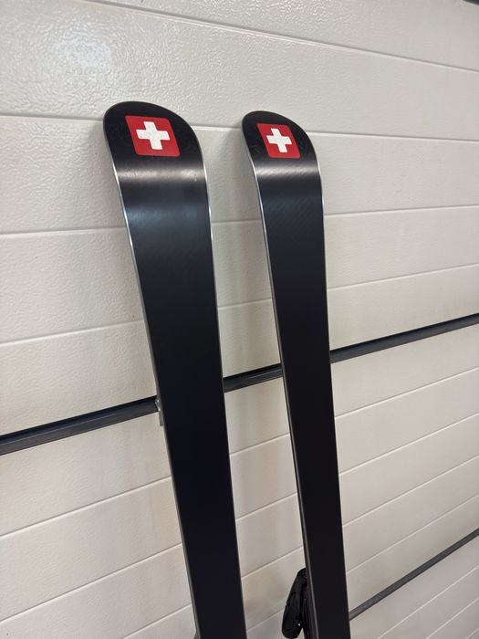 Narty Stöckli Laser WRT Pro 172 cm