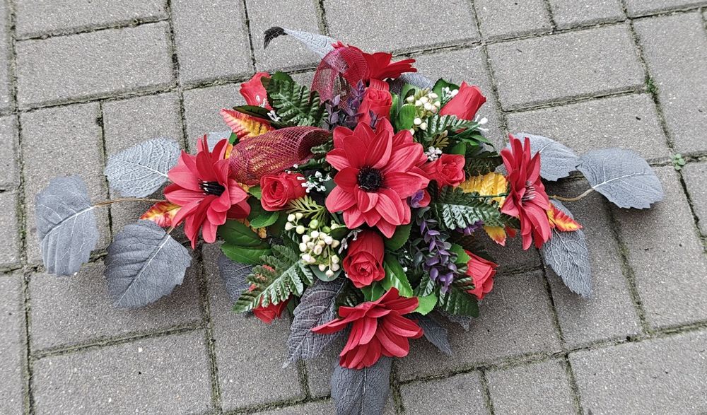 Kompozycja, wiązanka, stroik nagrobny