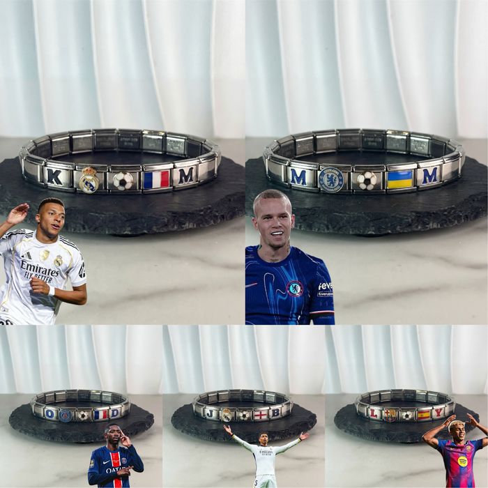 Футбольні браслети з ініціалами футболістів