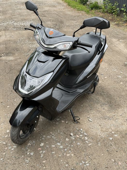 Продам скутер Yadea Luna 1.8kW