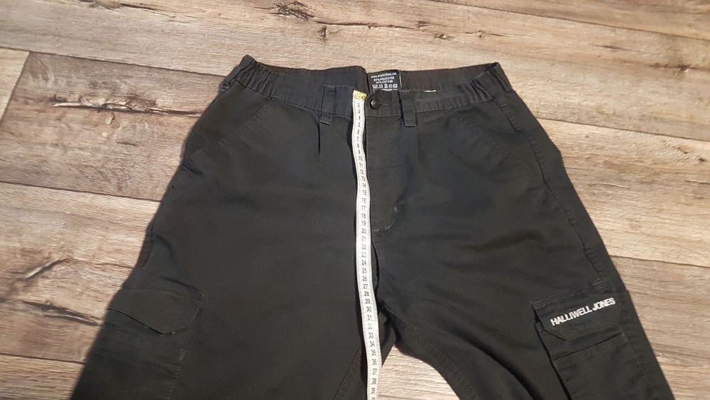 Карго. Состояние бу. Раз. W32/L32.