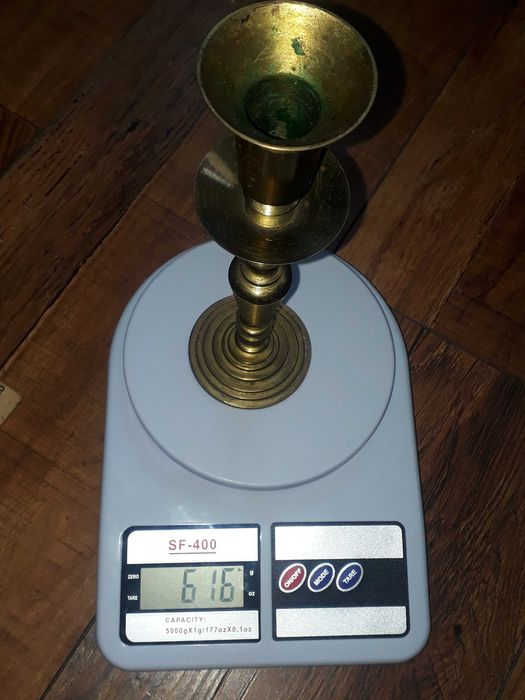 Продам подсвечник латунный старинный