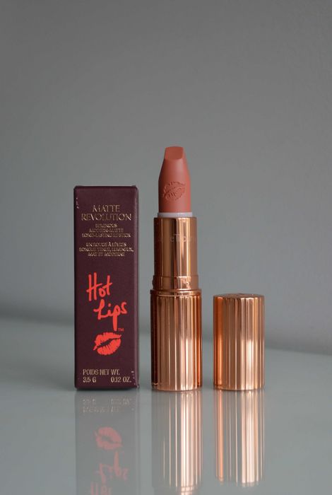 Charlotte Tilbury Hot Lips Super Cindy pomadka nude ORYGINAŁ